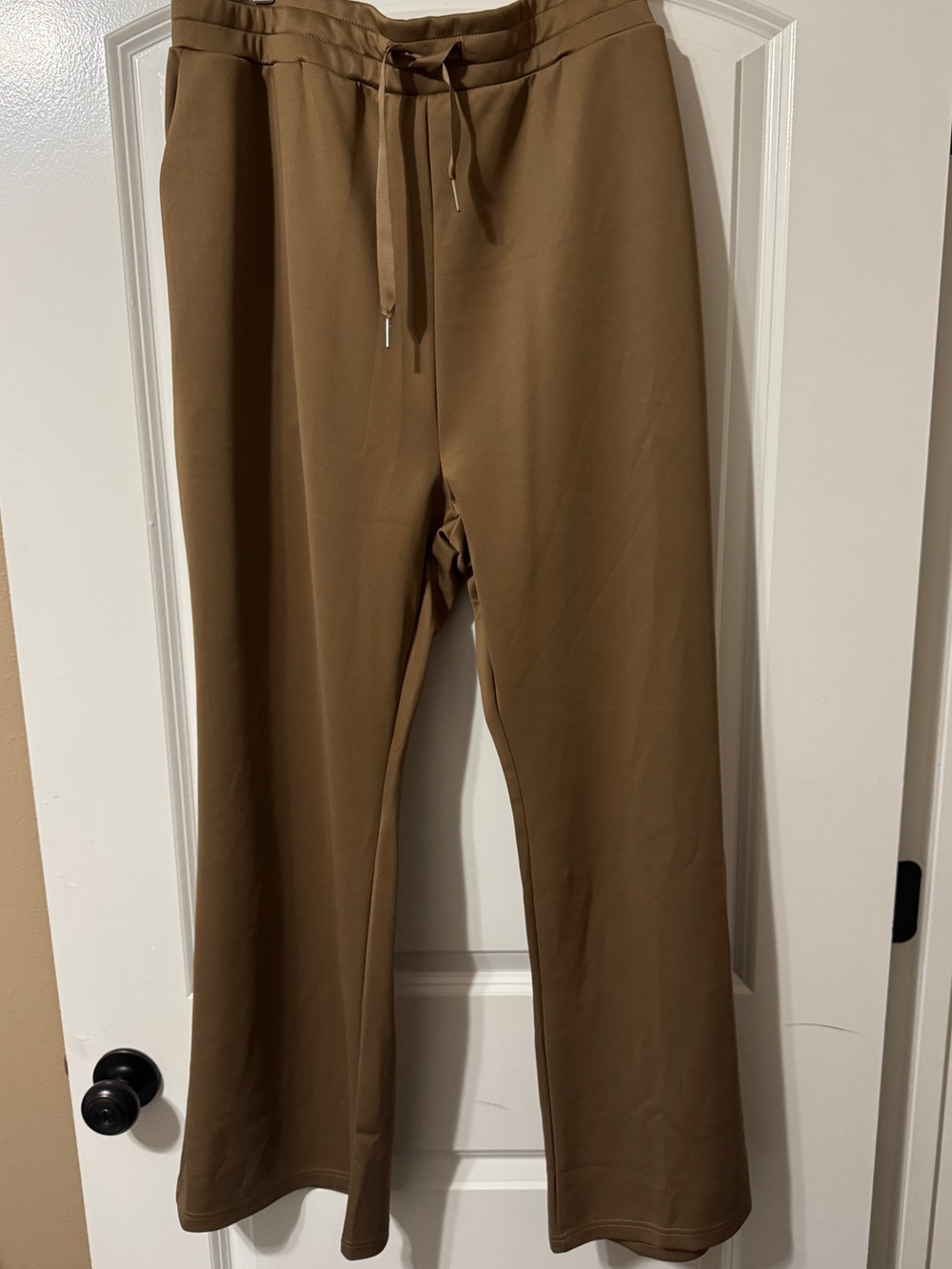 UVN Lounge Pants (Part of Set)